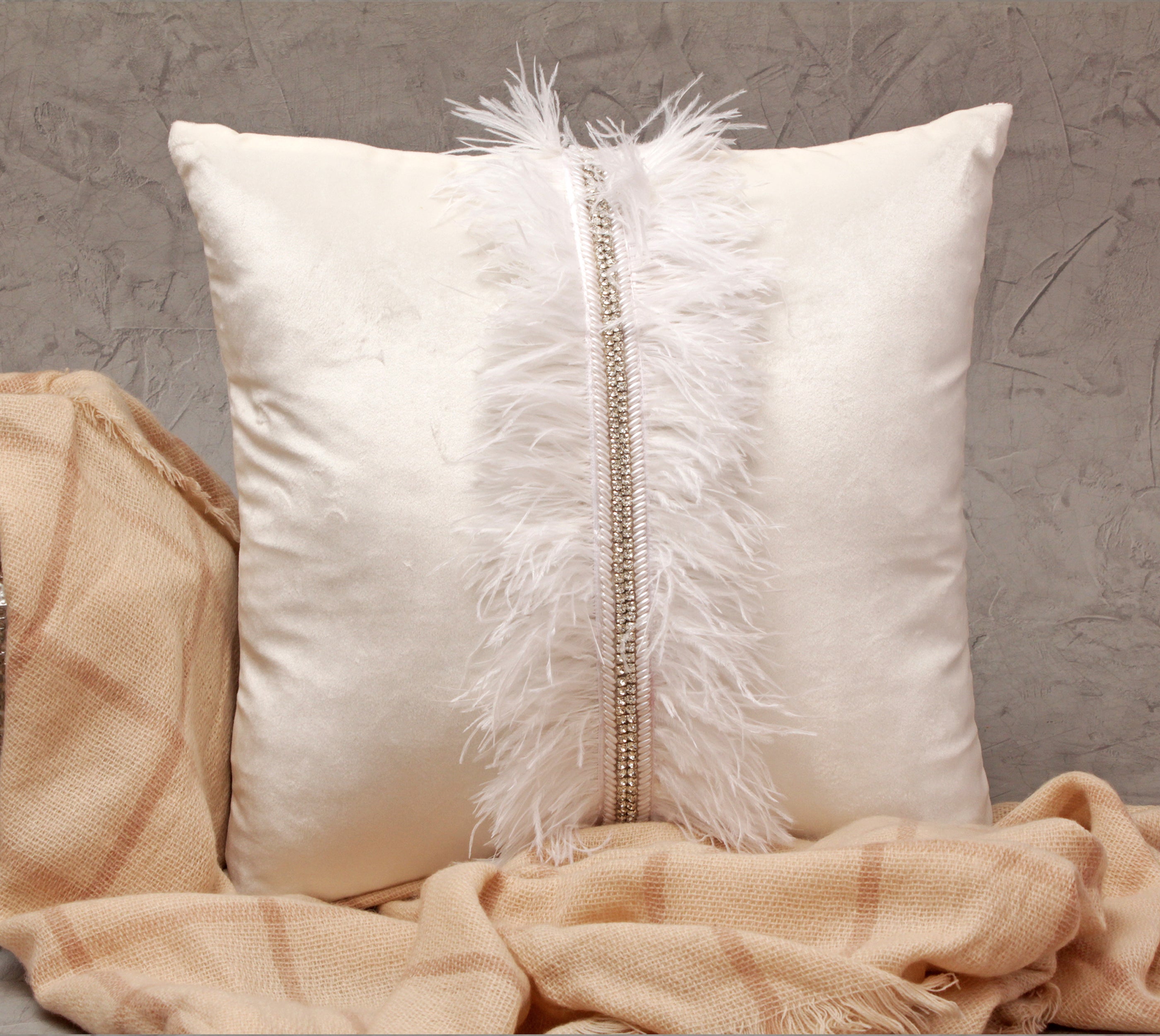 XENIA Off white Velvet Cushion Cover