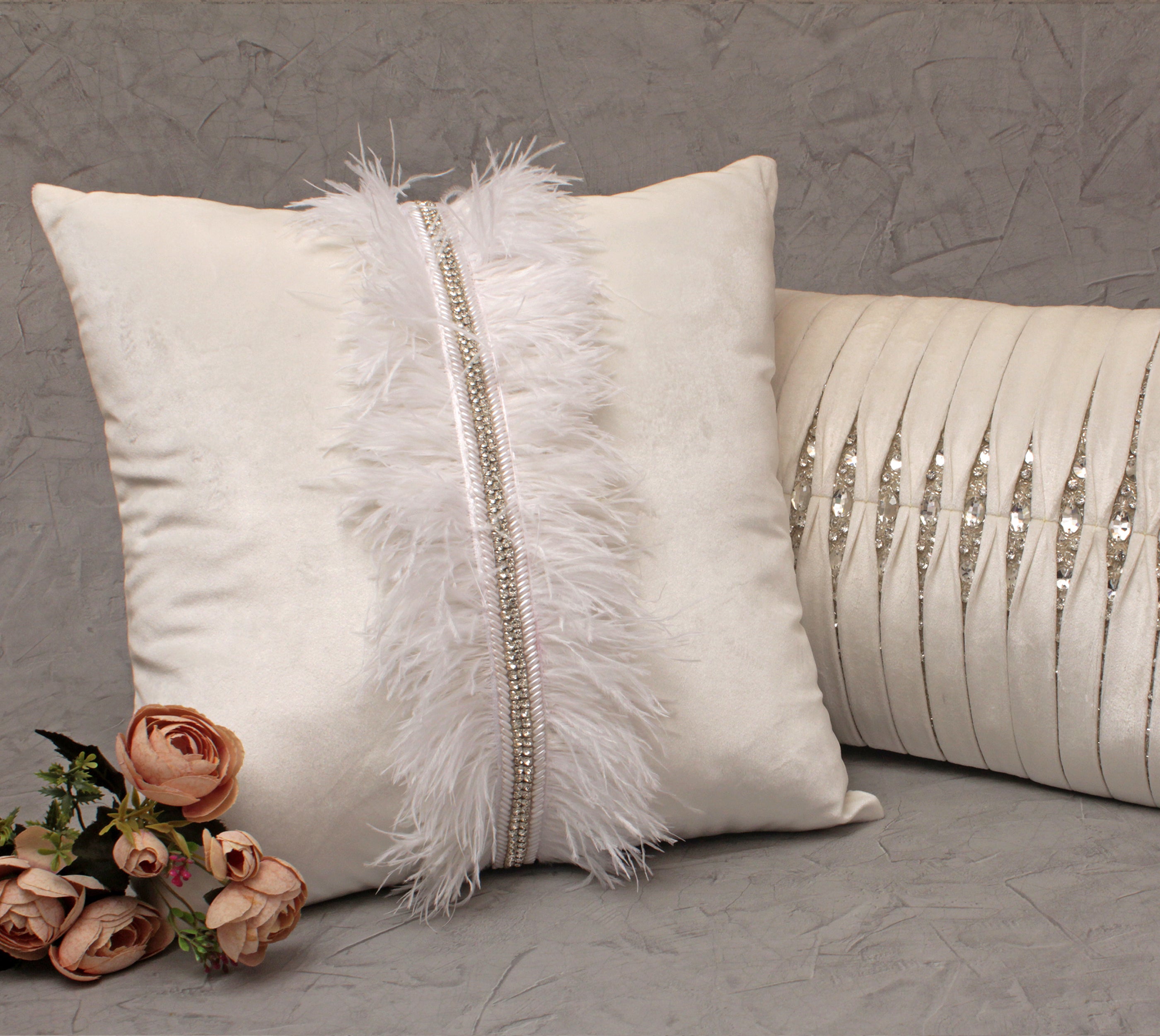 XENIA Off white Velvet Cushion Cover