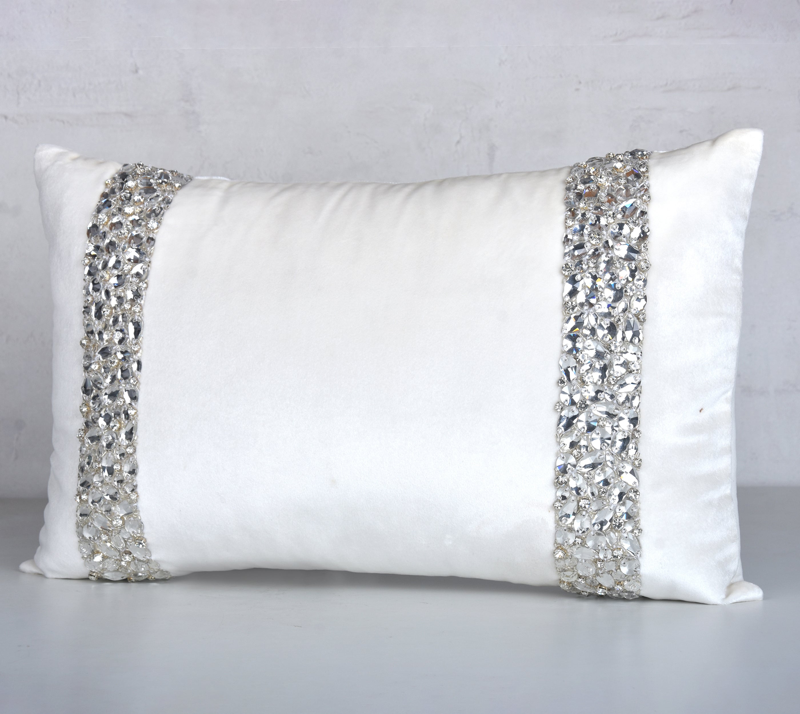 ALICE White Velvet Cushion Cover