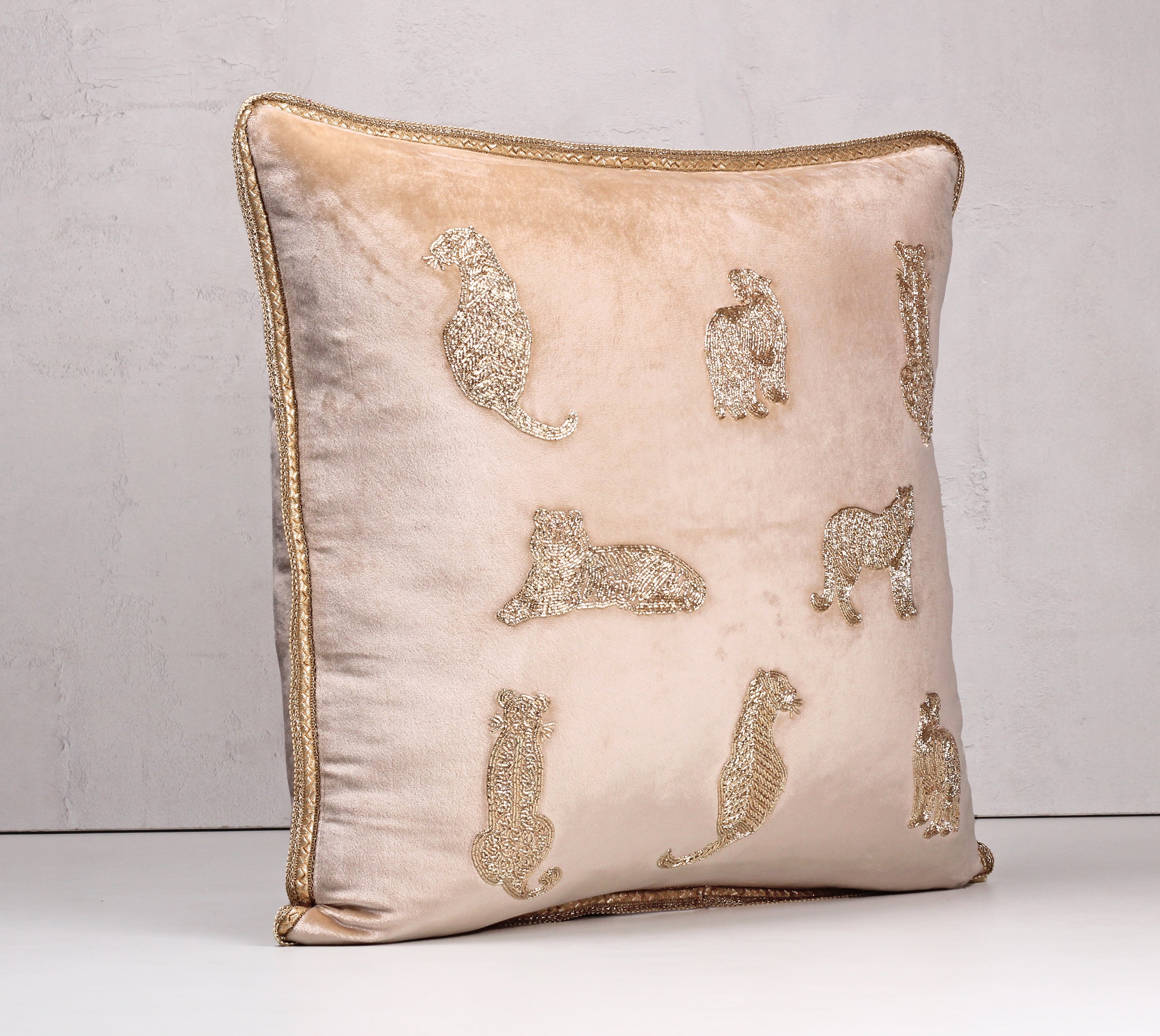 NARGIS Ecru Cream Cushion Cover