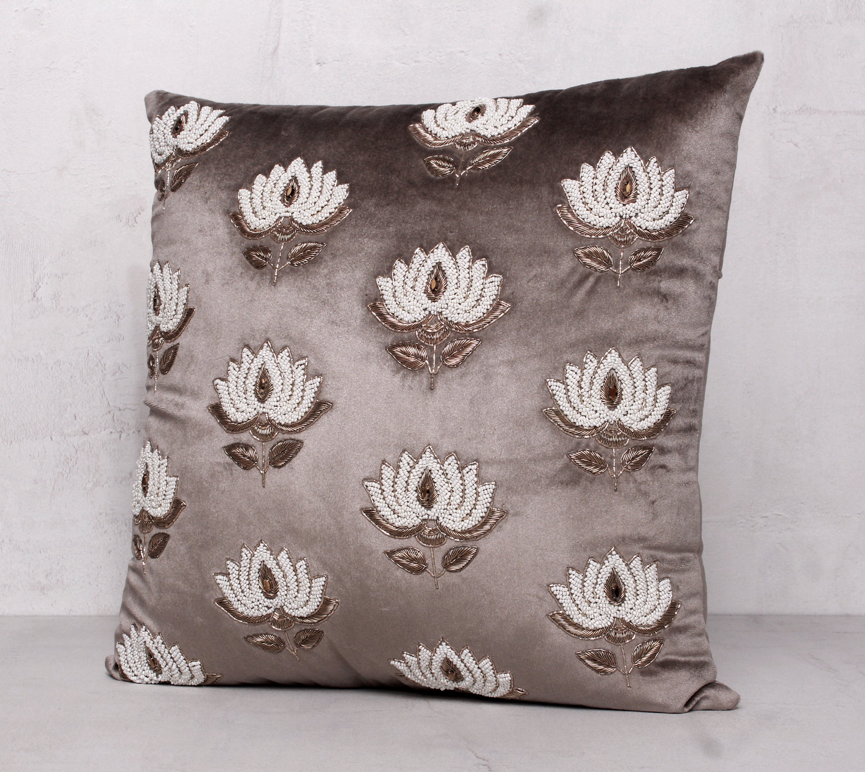 CLAMOR Grey Velvet Cushion Cover